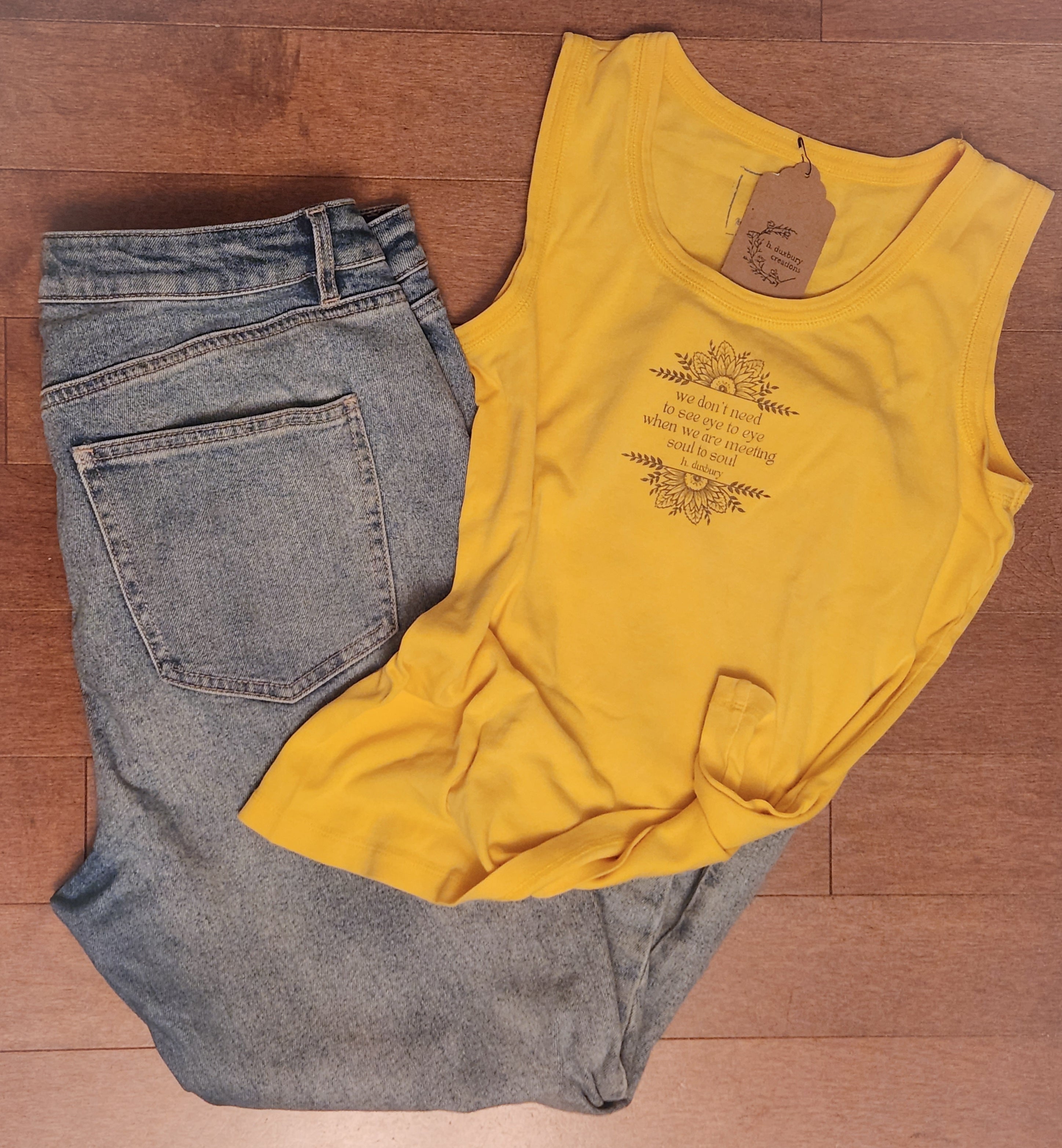 H and clearance m mustard top